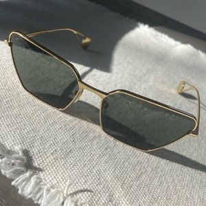 Lightly Used Gucci 63mm Cat Eye Sunglasses